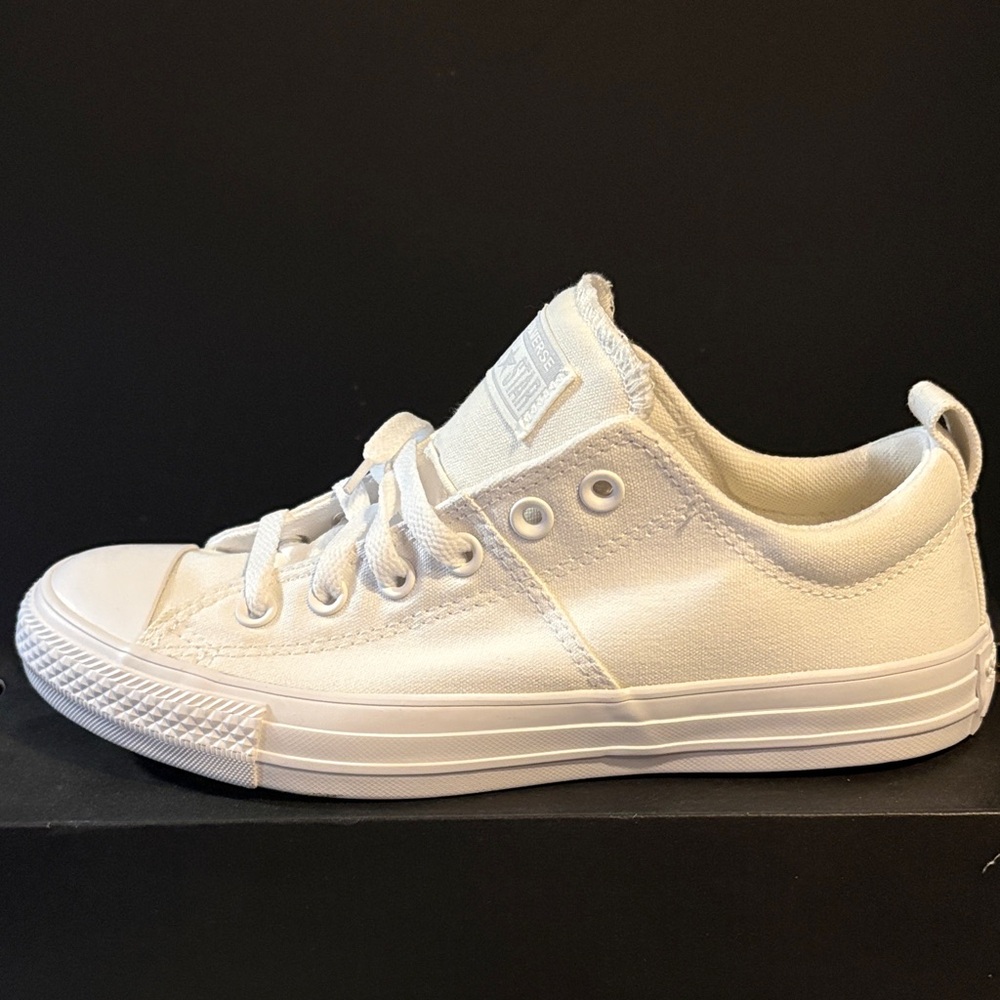 Converse Women’s White Low-Top Canvas Sneakers